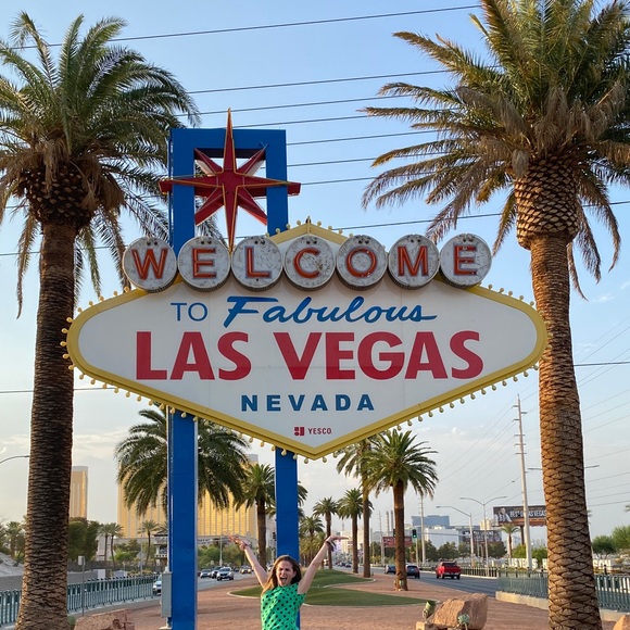 Meet The Posher - Picture 3 of 5